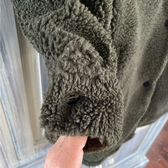 Lucky Moss Sherpa Shacket - Picture 7 of 14